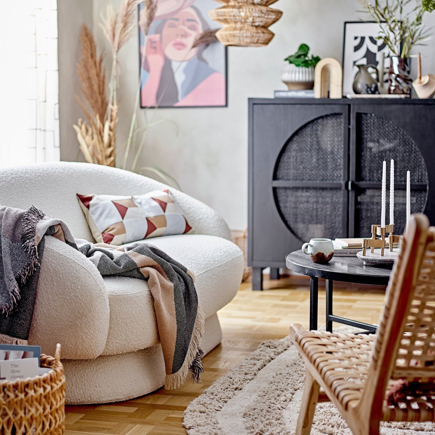 Spinta „Circle“ juodos spalvos