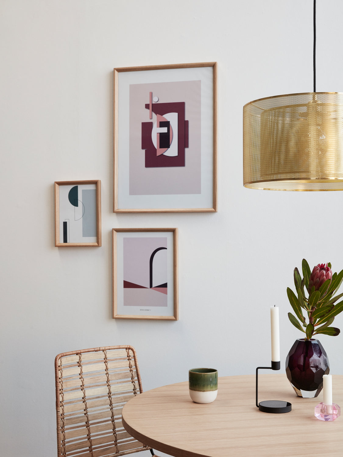 Pakabinamas šviestuvas „Edge“ žalvario spalvos