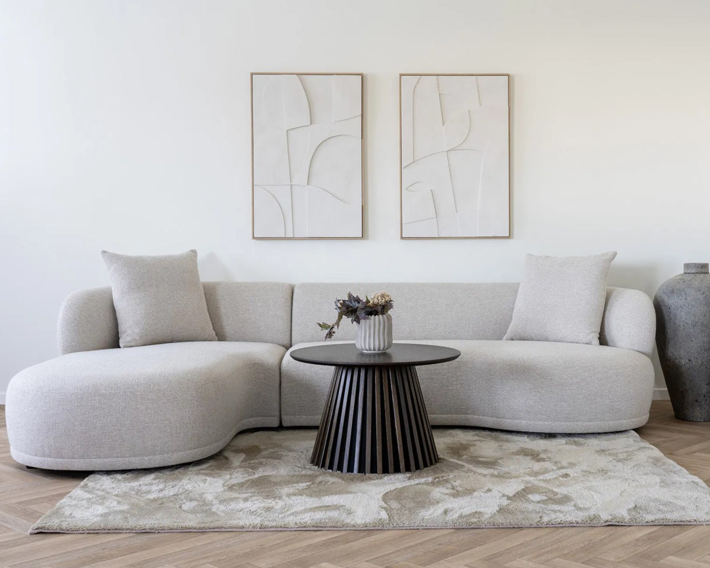 Kingston Sofa with 2 Cushions | Left