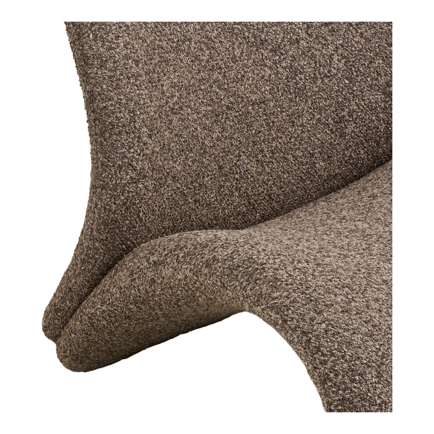 Sofia Lounge Chair: A Masterclass in Curvaceous Comfort