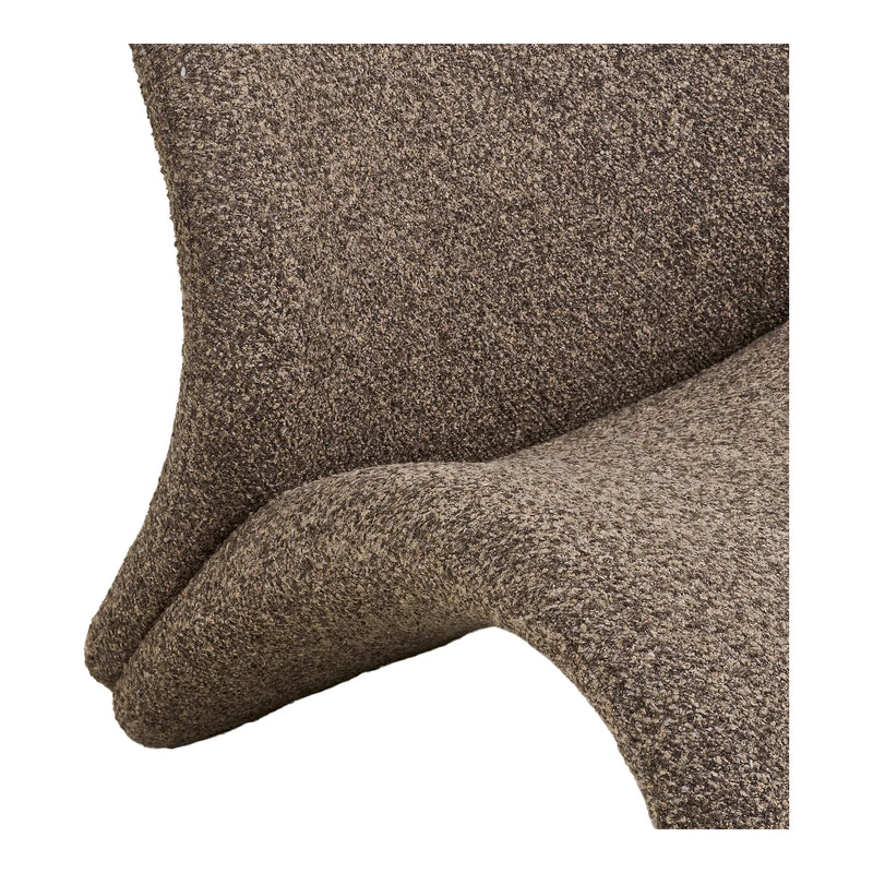 Sofia Lounge Chair: A Masterclass in Curvaceous Comfort