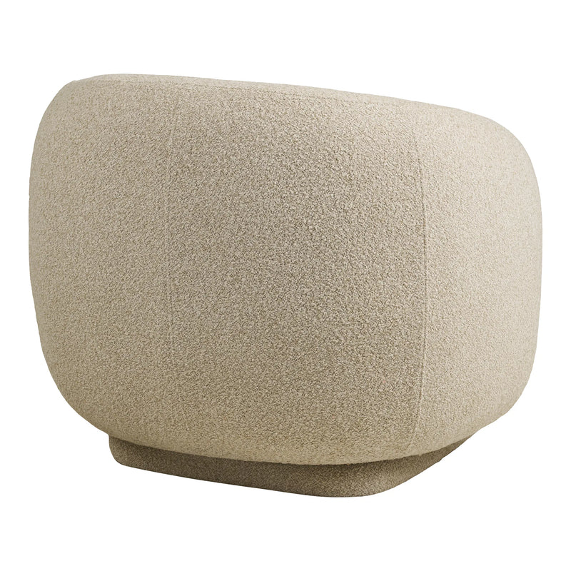 Hawkes Lounge Chair: The Ultimate Statement of Scale