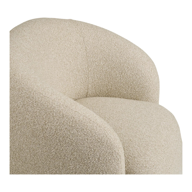 Hawkes Lounge Chair: The Ultimate Statement of Scale