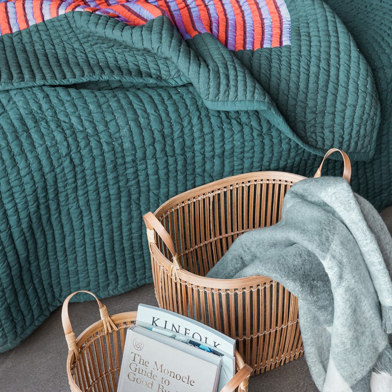 Twist Bedspread Stripe 260×260 Petrol/Multicolour