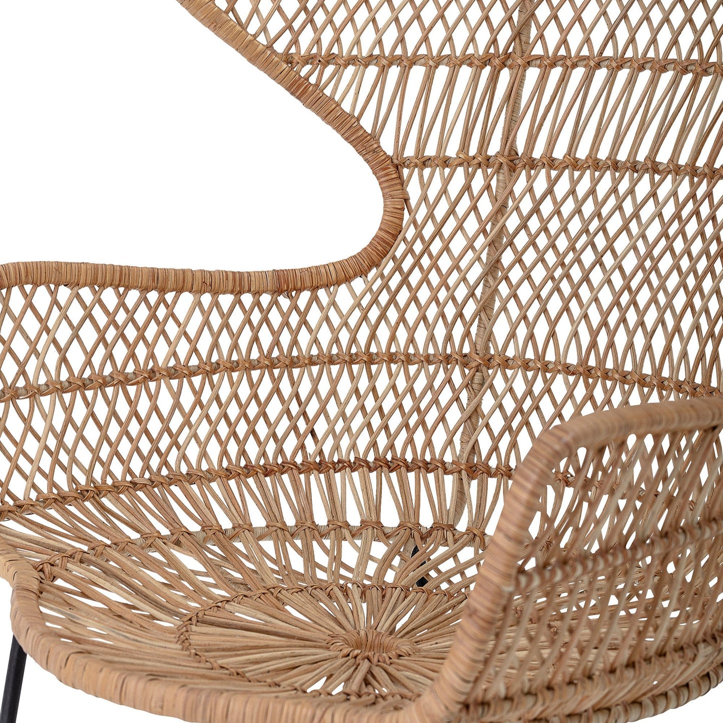 Qeen's Lounge Chair | Rattan
